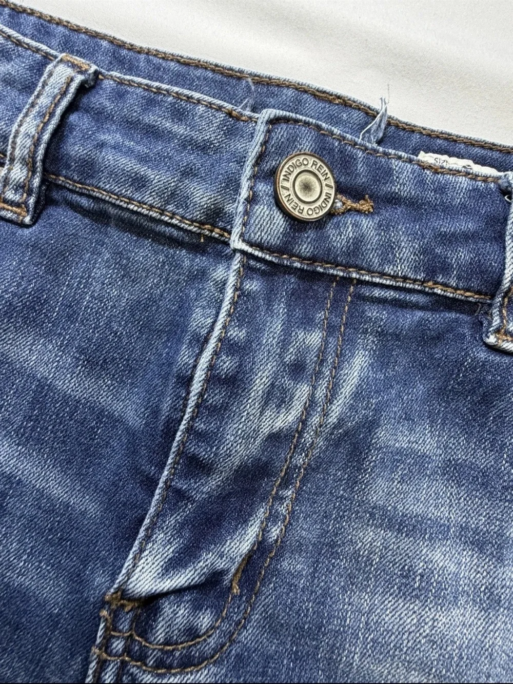 Classic Women's Distressed Denim Shorts - Blue